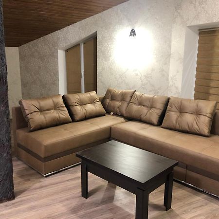 Sartawi.Apartment Суми Екстериор снимка