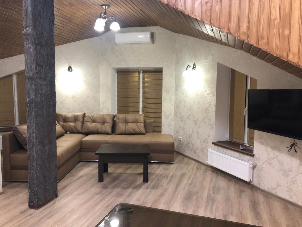 Sartawi.Apartment Суми Екстериор снимка