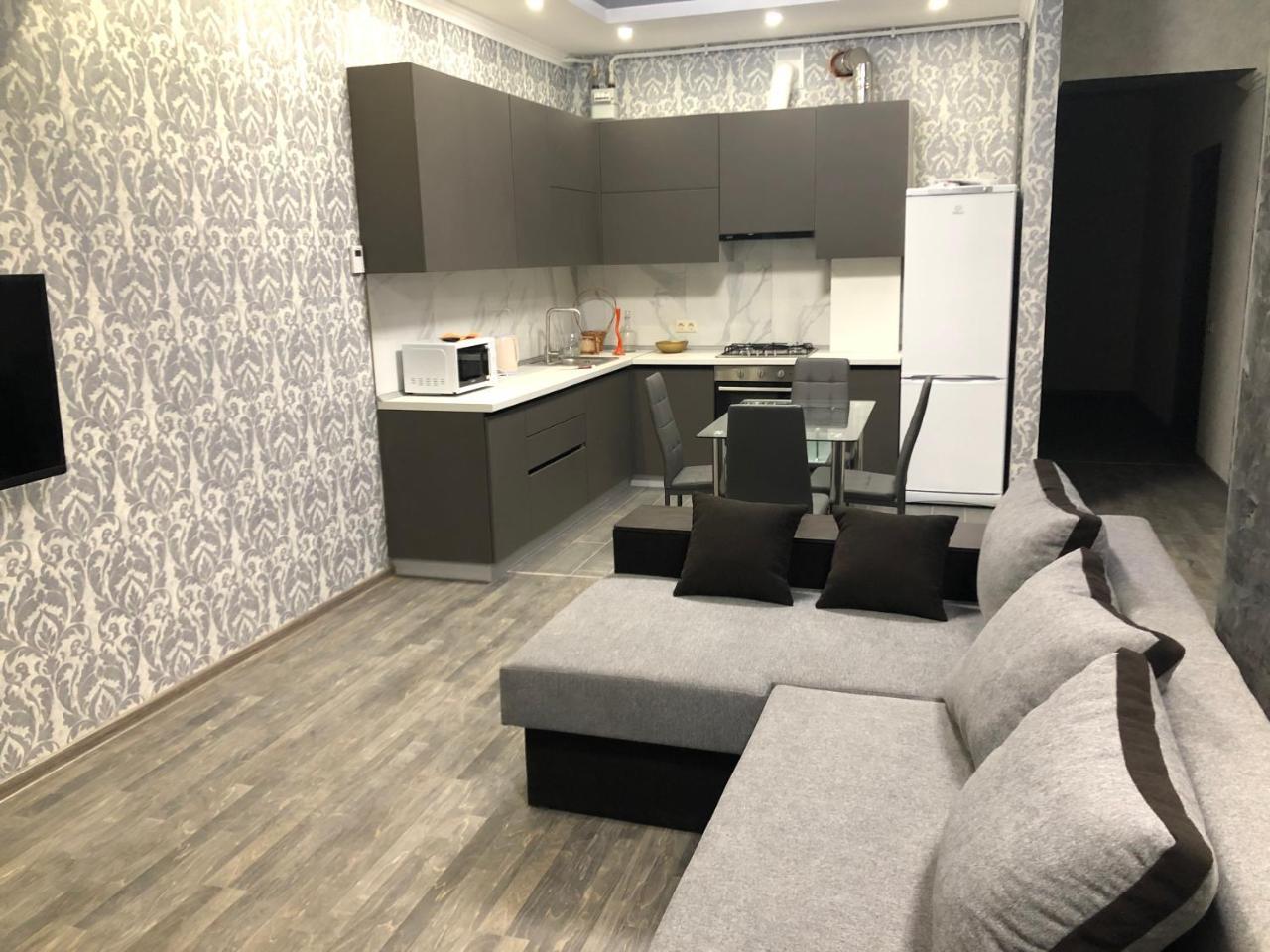 Sartawi.Apartment Суми Екстериор снимка